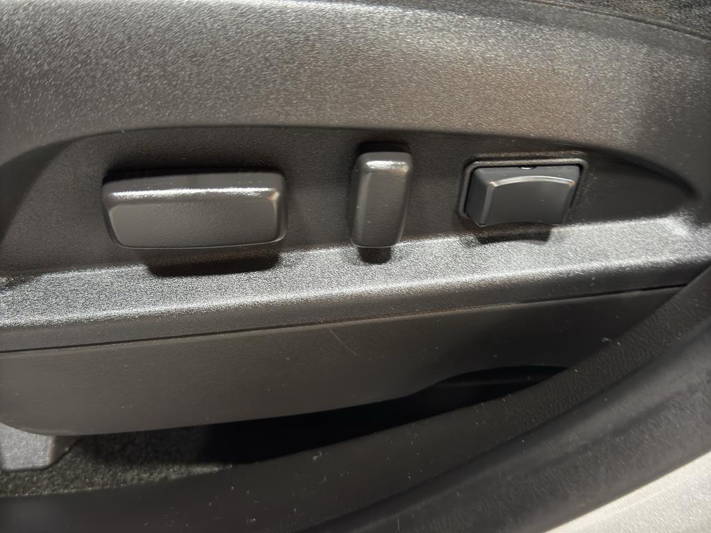 used 2017 Chevrolet Equinox car, priced at $12,490