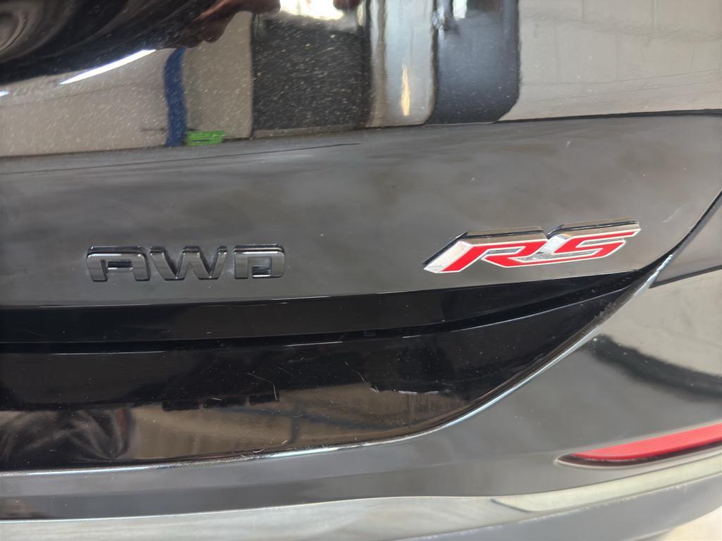 used 2022 Chevrolet Equinox car, priced at $25,490