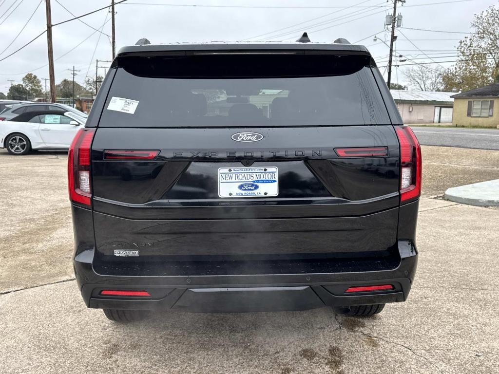 new 2025 Ford Expedition car, priced at $81,230