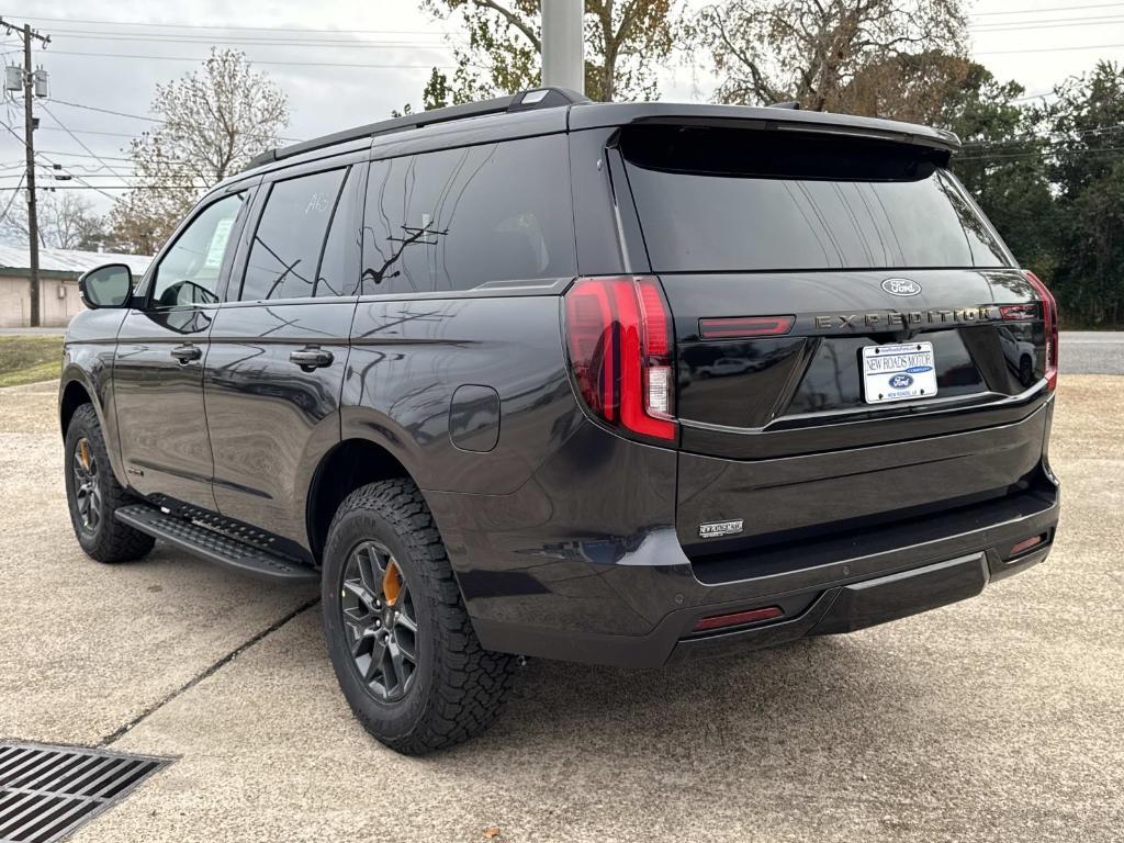 new 2025 Ford Expedition car, priced at $84,170