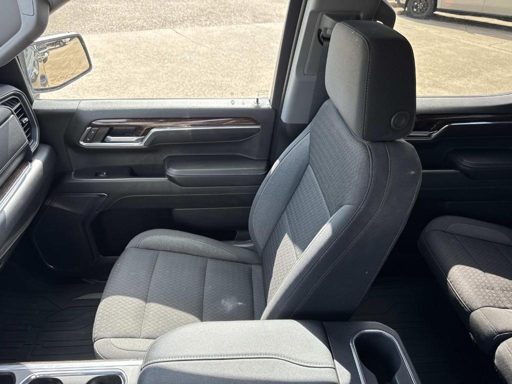 used 2023 GMC Sierra 1500 car, priced at $42,995