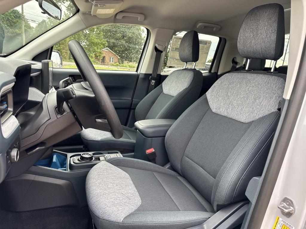 new 2025 Ford Maverick car