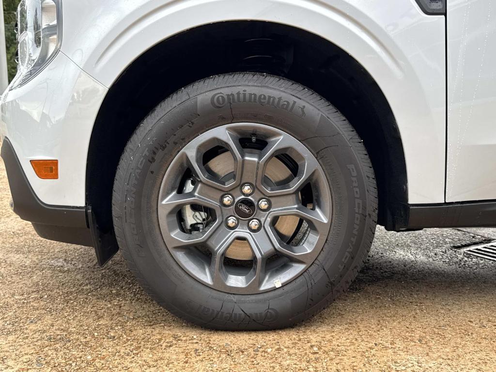 new 2025 Ford Maverick car