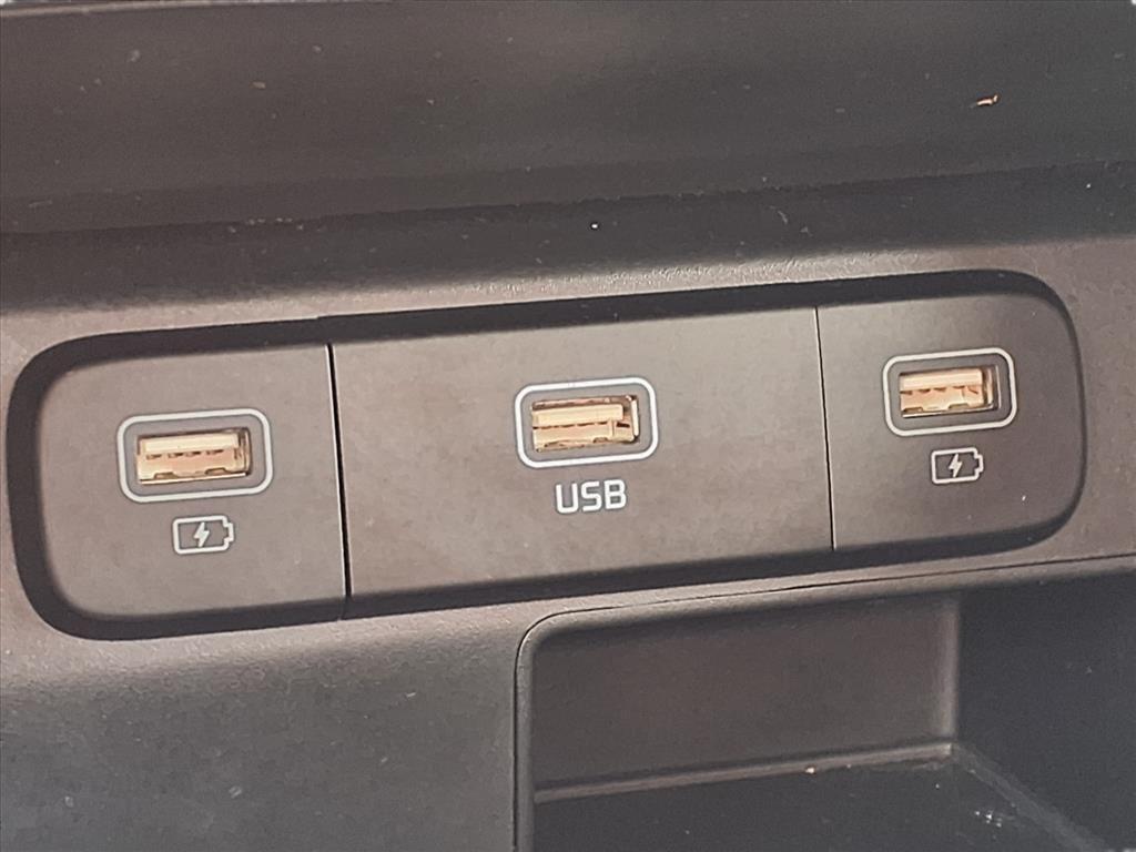 used 2022 Kia Sorento car, priced at $17,495