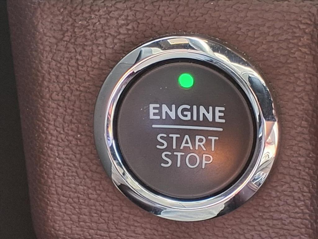 used 2023 Ford Expedition car, priced at $37,837