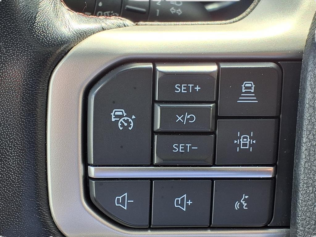 used 2023 Ford Expedition car, priced at $37,837