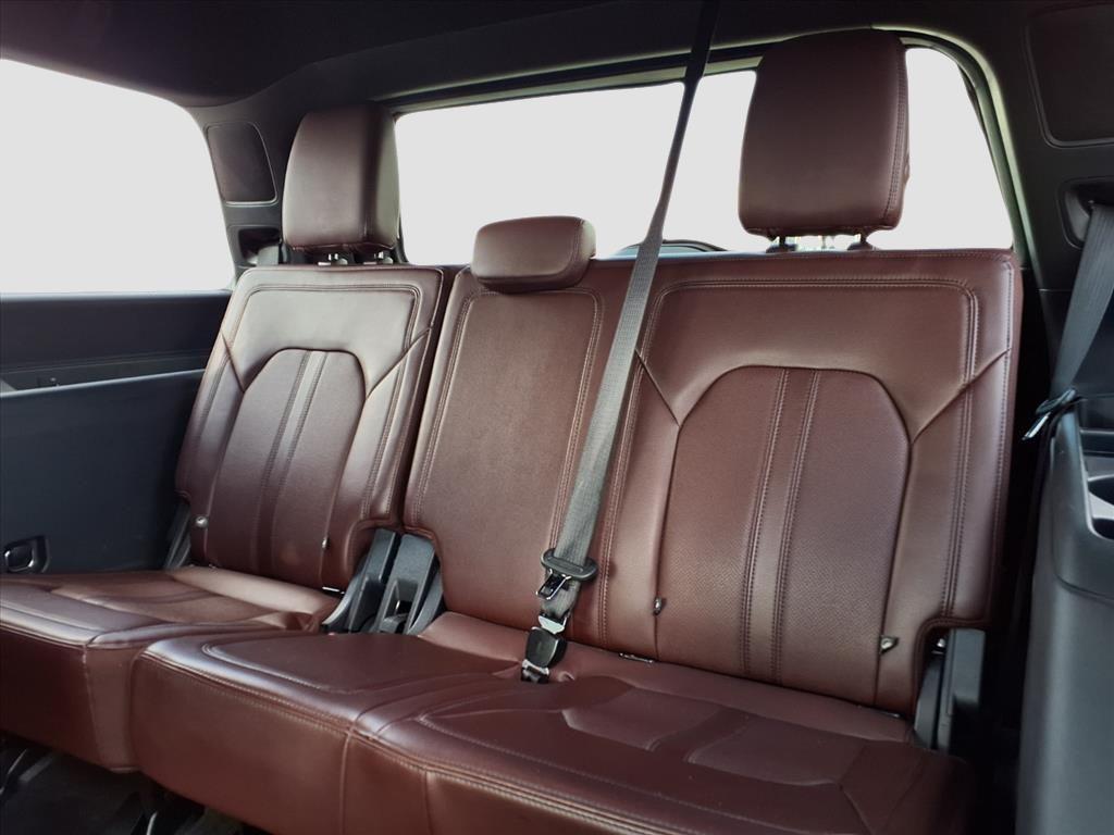 used 2023 Ford Expedition car, priced at $37,837