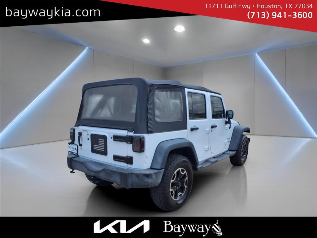 used 2015 Jeep Wrangler Unlimited car, priced at $14,995