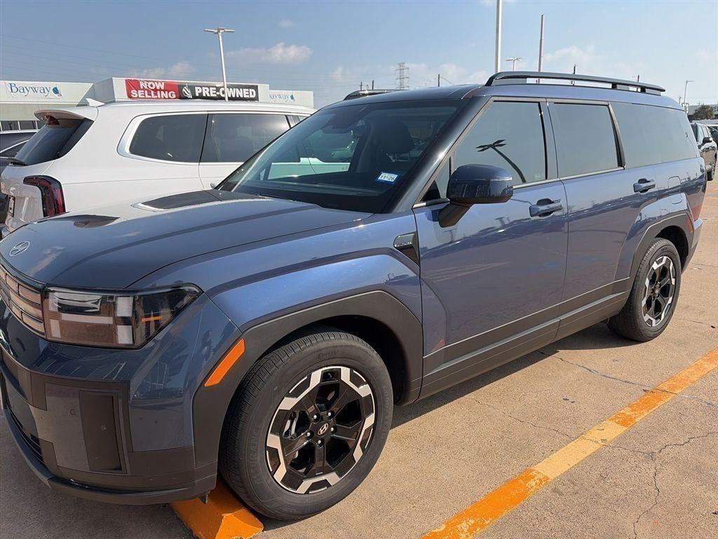 used 2025 Hyundai Santa Fe car, priced at $30,991