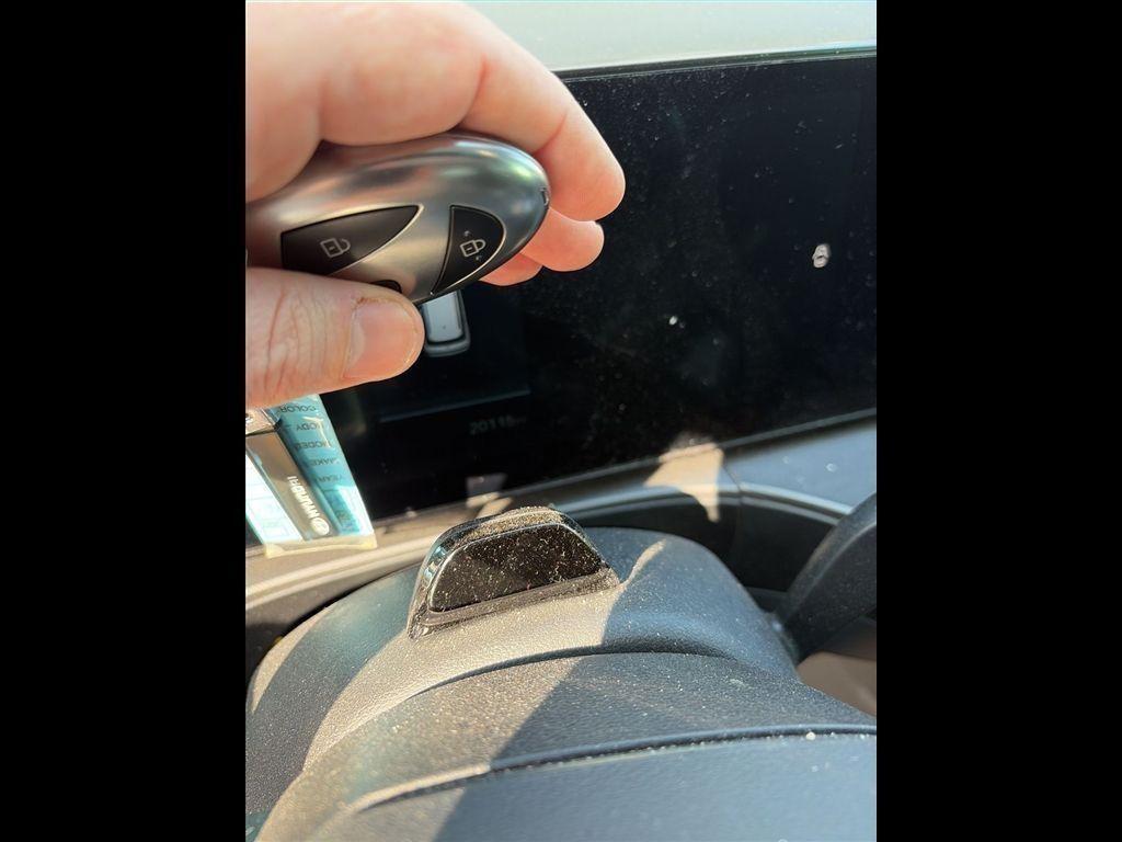 used 2025 Hyundai Santa Fe car, priced at $30,991