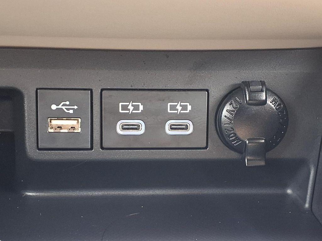 used 2023 Toyota Highlander car, priced at $37,931