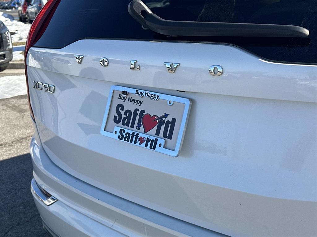 used 2016 Volvo XC90 car, priced at $10,000