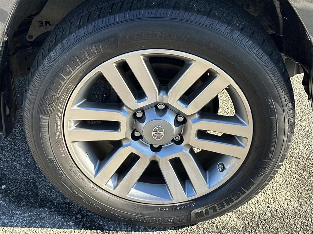 used 2013 Toyota 4Runner car, priced at $18,250