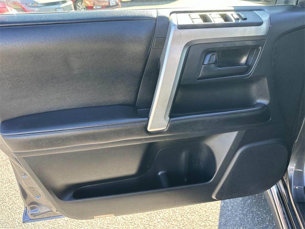 used 2013 Toyota 4Runner car, priced at $18,250