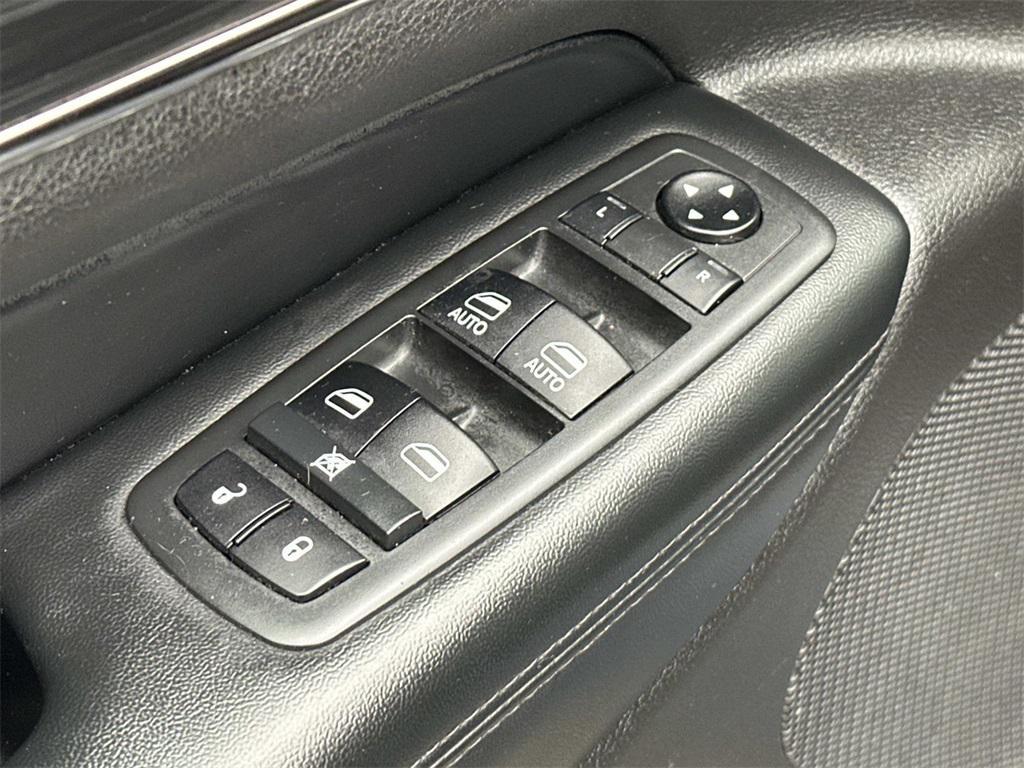 used 2020 Jeep Grand Cherokee car, priced at $23,250