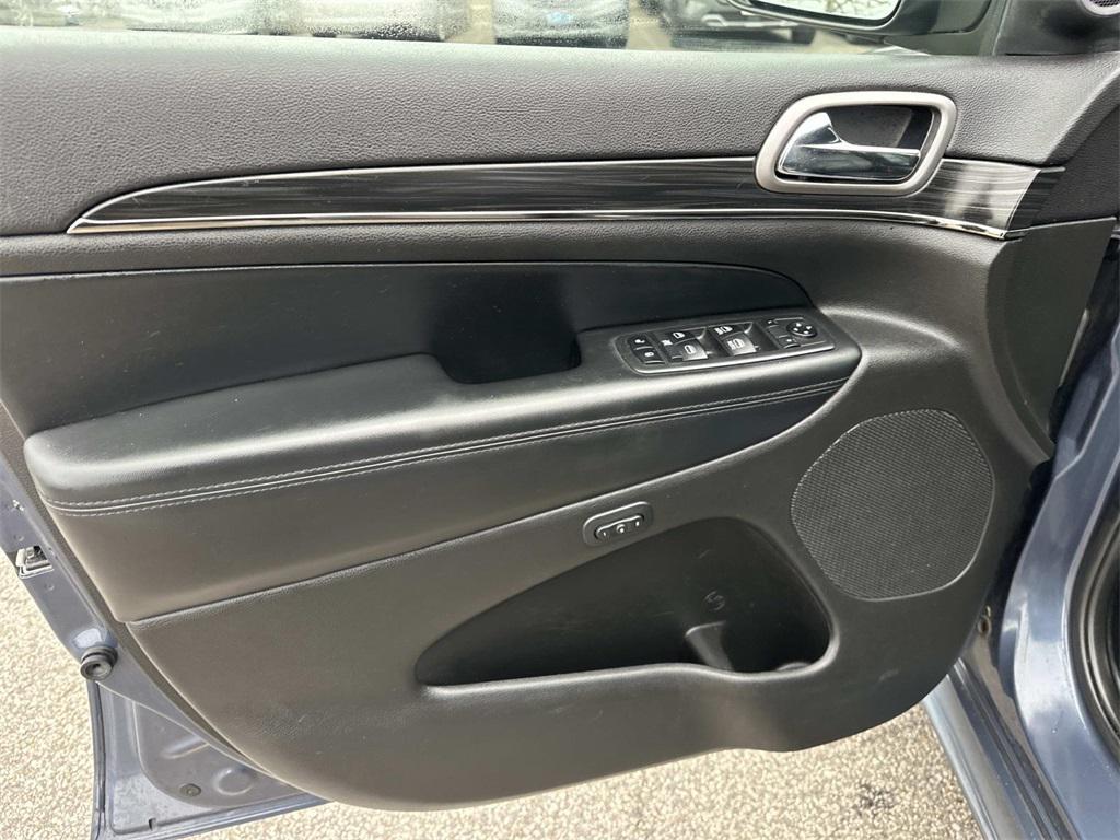 used 2020 Jeep Grand Cherokee car, priced at $23,250