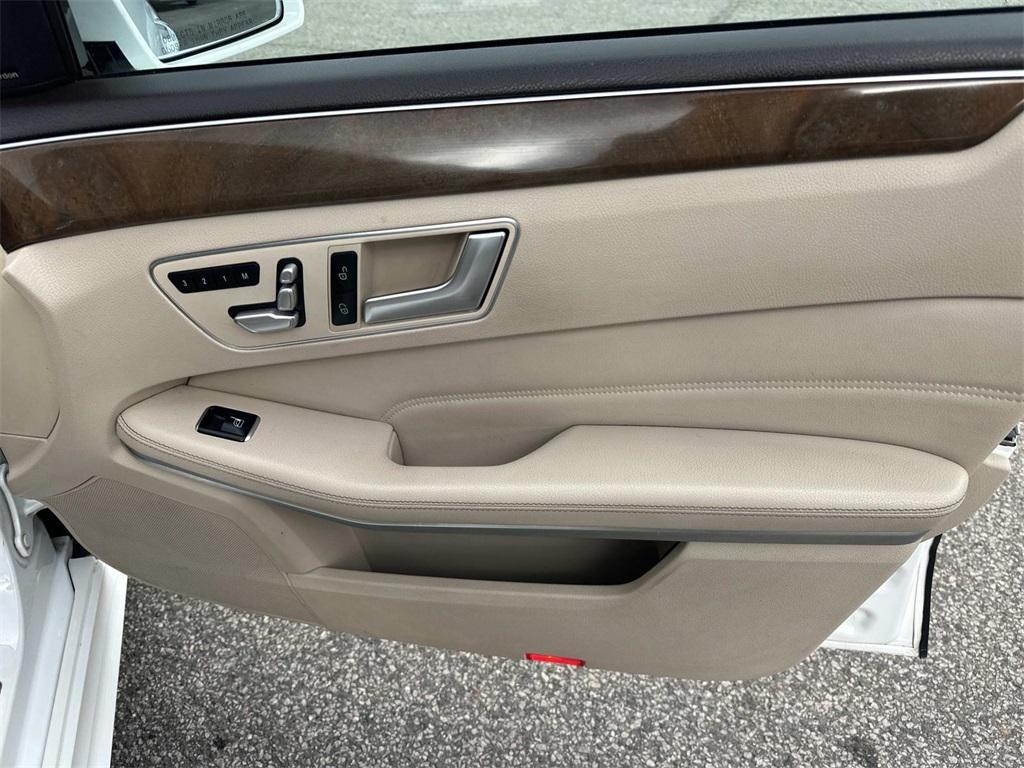 used 2014 Mercedes-Benz E-Class car, priced at $10,750