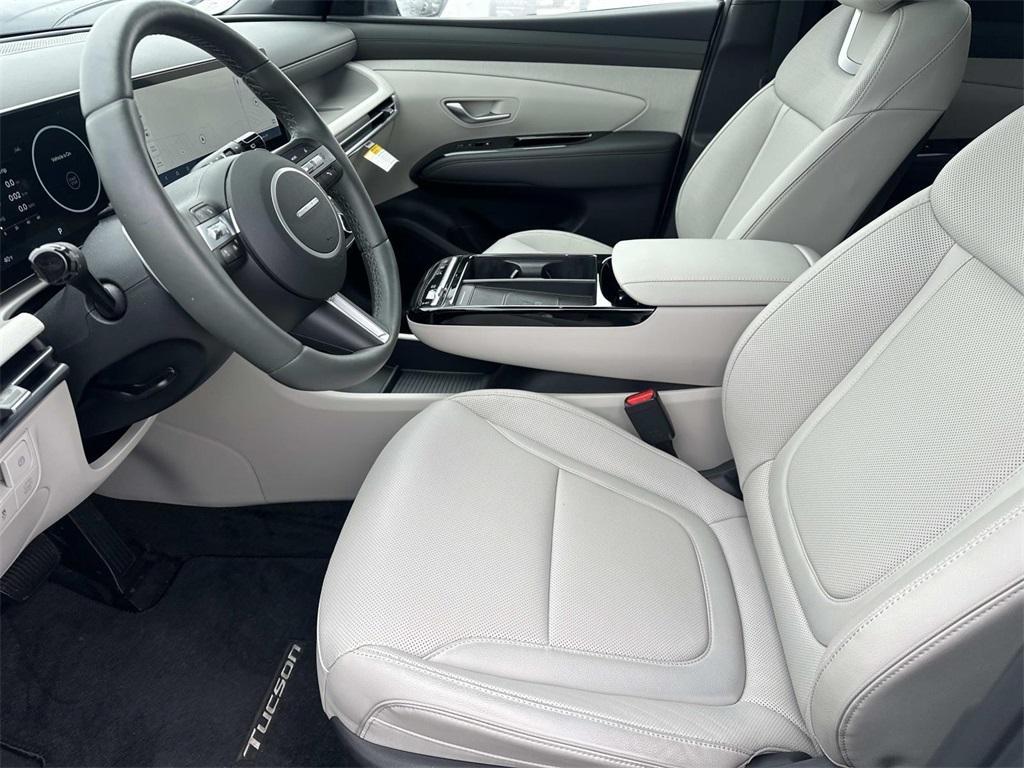 new 2026 Hyundai TUCSON Hybrid car, priced at $45,120