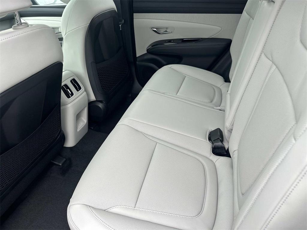 new 2026 Hyundai TUCSON Hybrid car, priced at $44,505