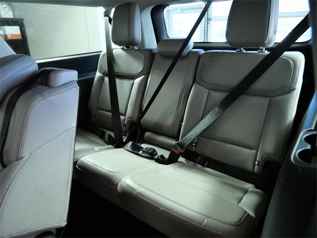 used 2025 Ford Expedition car, priced at $64,999