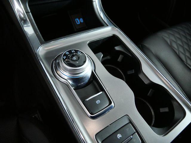 used 2024 Ford Edge car, priced at $34,999