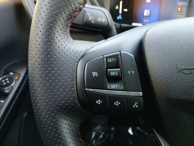 used 2025 Ford Escape car, priced at $20,833