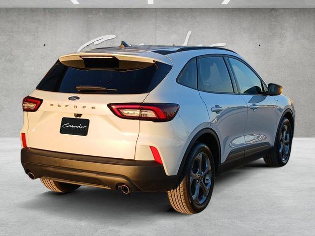 used 2025 Ford Escape car, priced at $20,833