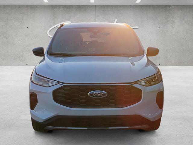 used 2025 Ford Escape car, priced at $20,833