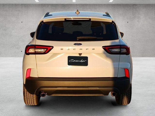 used 2025 Ford Escape car, priced at $20,833