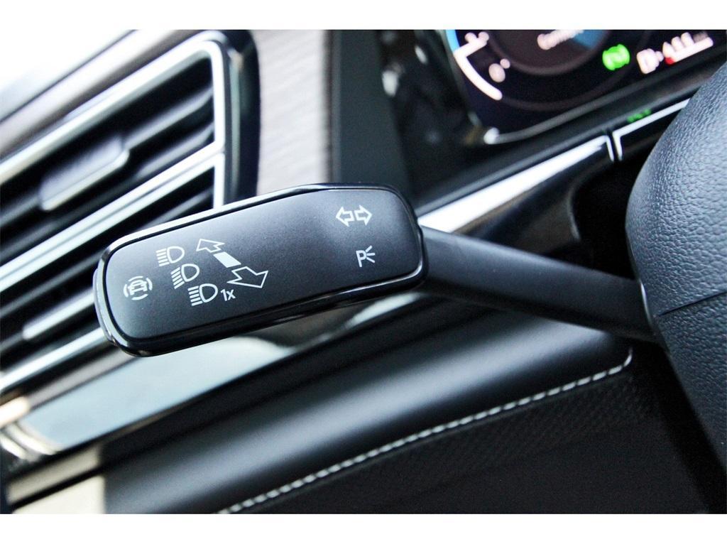 new 2026 Volkswagen Atlas car, priced at $56,216