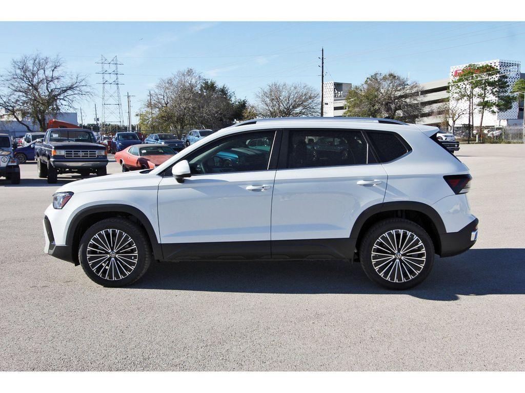 new 2026 Volkswagen Taos car, priced at $31,704