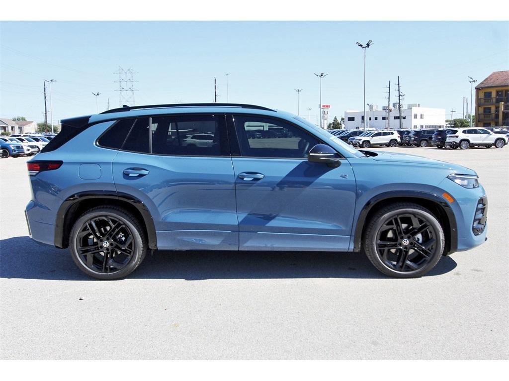 new 2026 Volkswagen Tiguan car, priced at $38,840