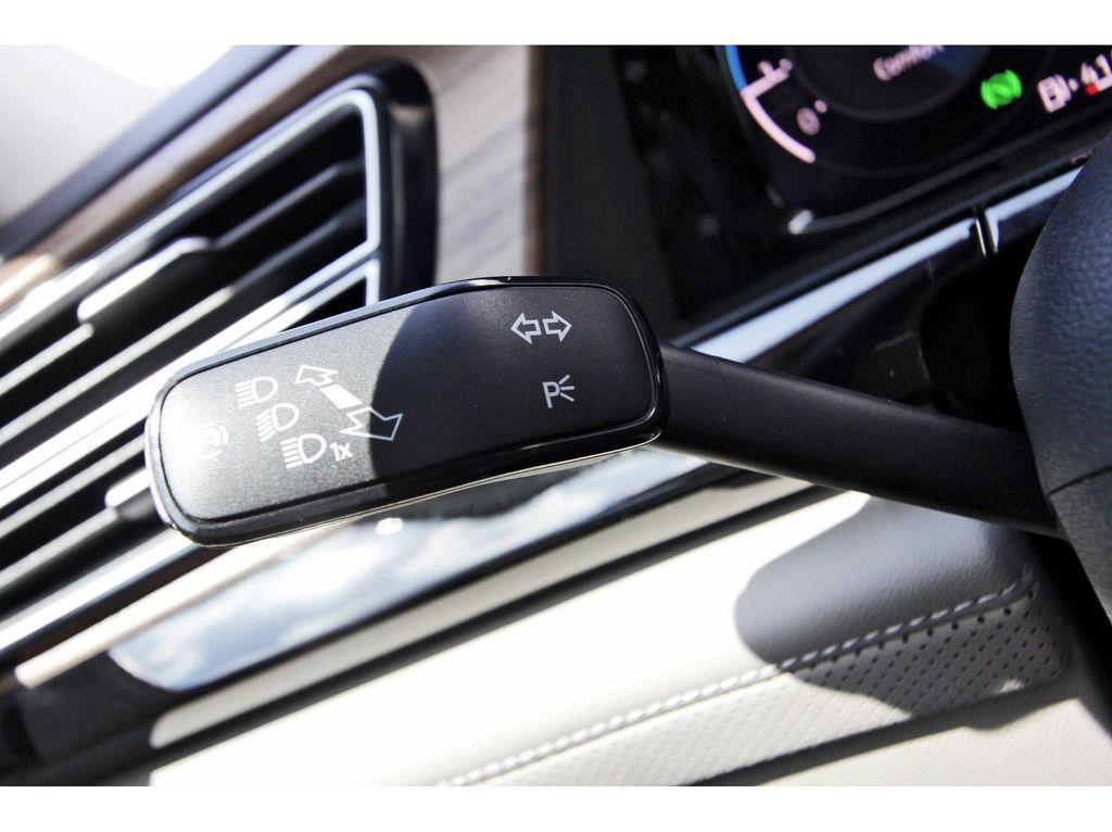 new 2026 Volkswagen Atlas car, priced at $45,153