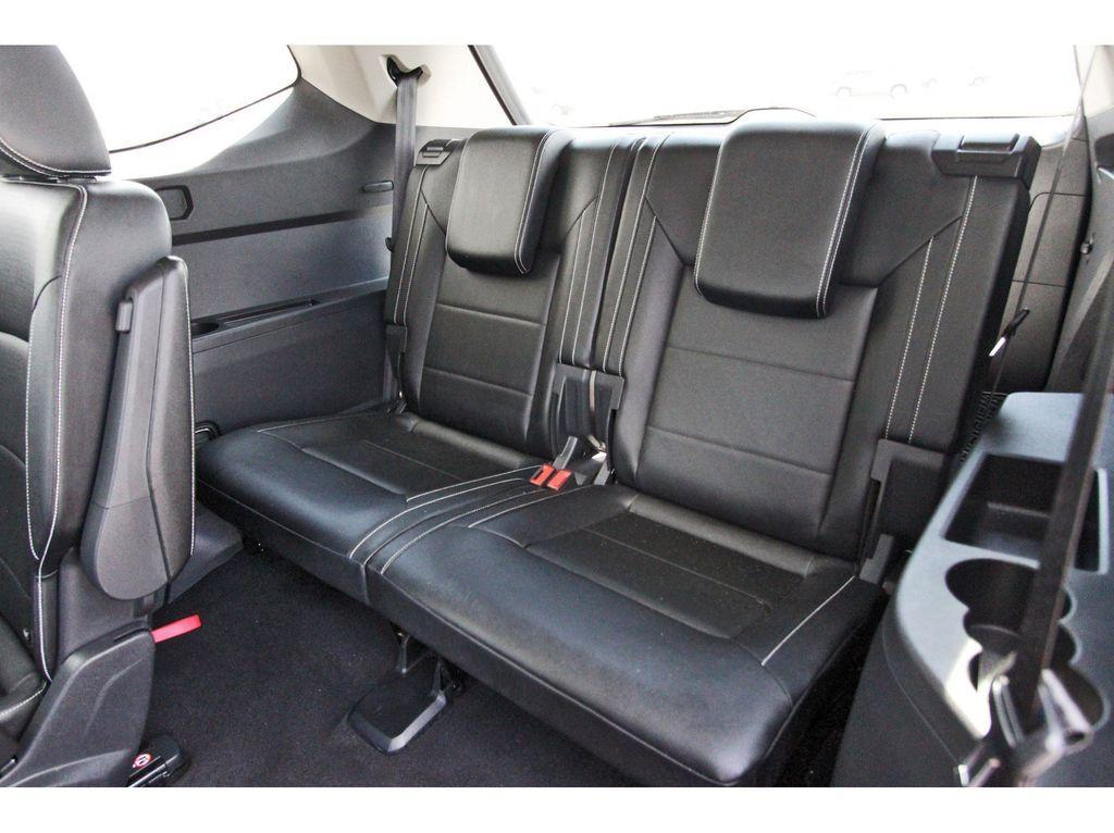 used 2023 Volkswagen Atlas car, priced at $24,348