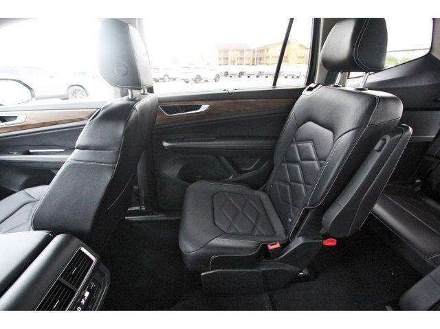 used 2024 Volkswagen Atlas car, priced at $30,237