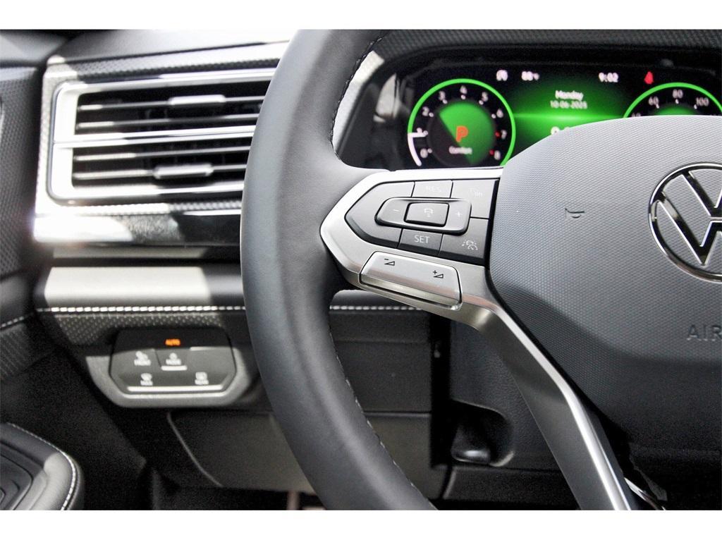 new 2026 Volkswagen Atlas Cross Sport car, priced at $54,509