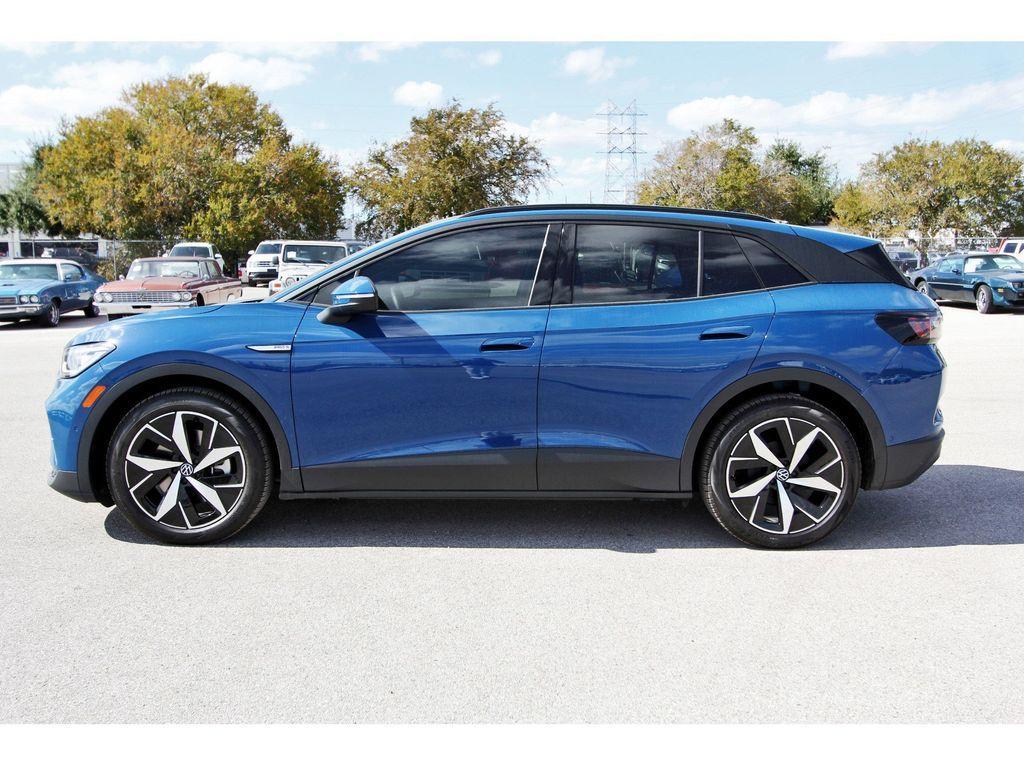 new 2025 Volkswagen ID.4 car, priced at $51,667