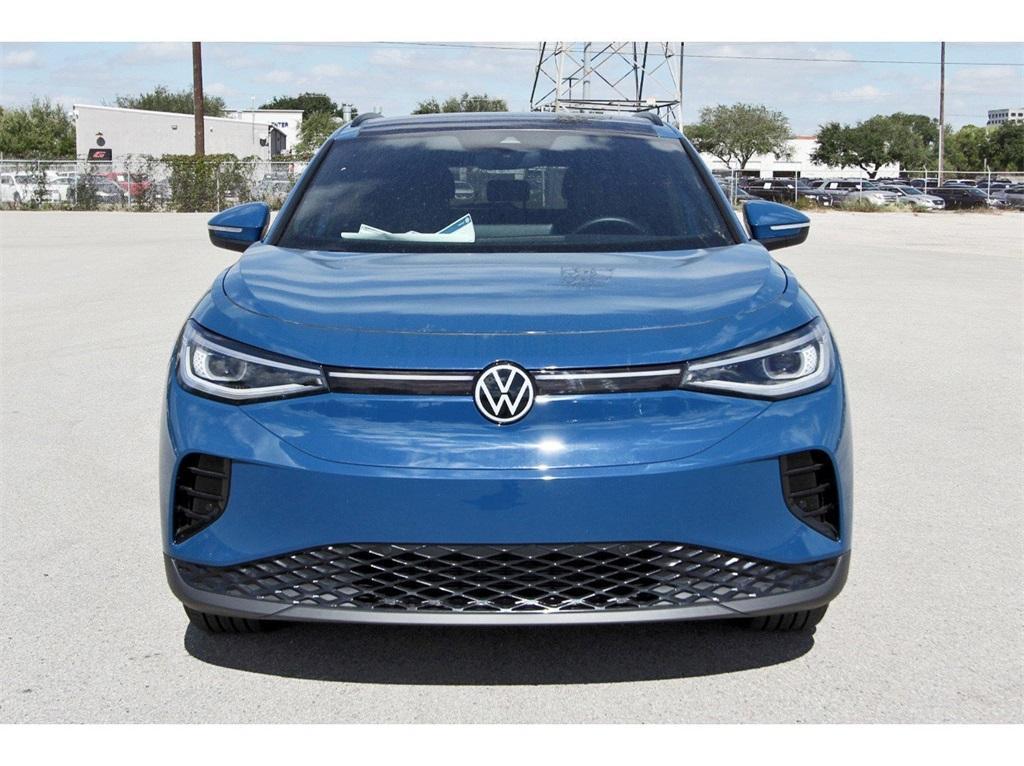new 2025 Volkswagen ID.4 car, priced at $51,667