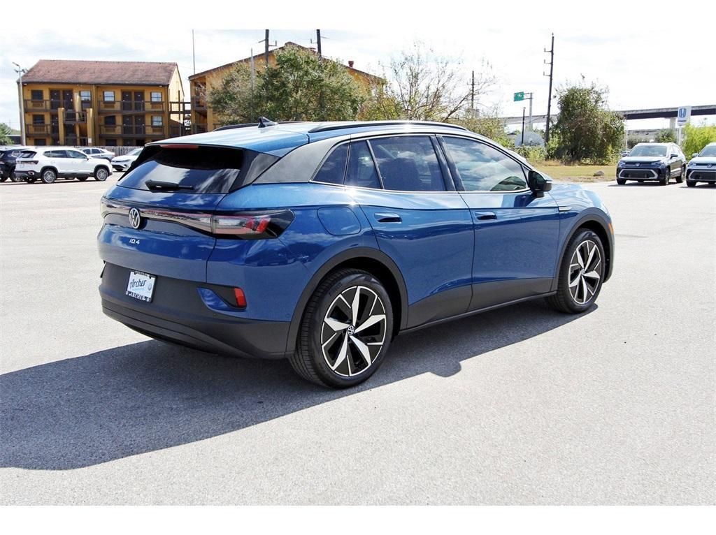 new 2025 Volkswagen ID.4 car, priced at $51,667