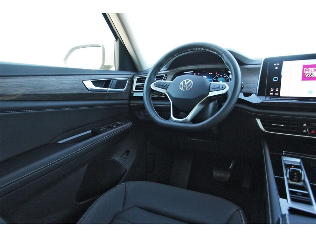 new 2026 Volkswagen Atlas car, priced at $53,276
