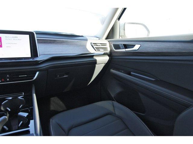 new 2026 Volkswagen Atlas car, priced at $53,276