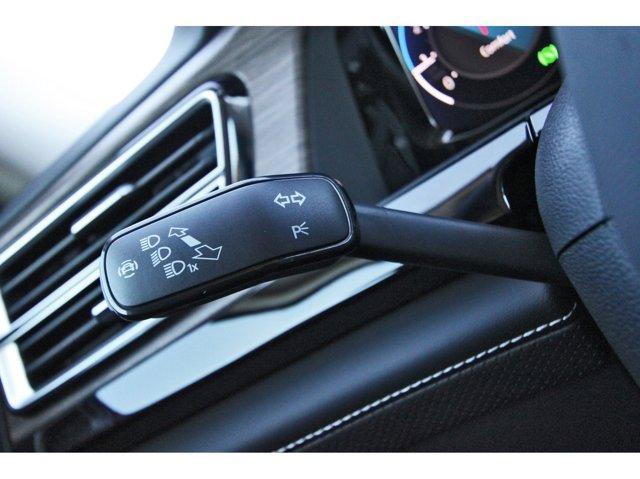 new 2026 Volkswagen Atlas car, priced at $53,276