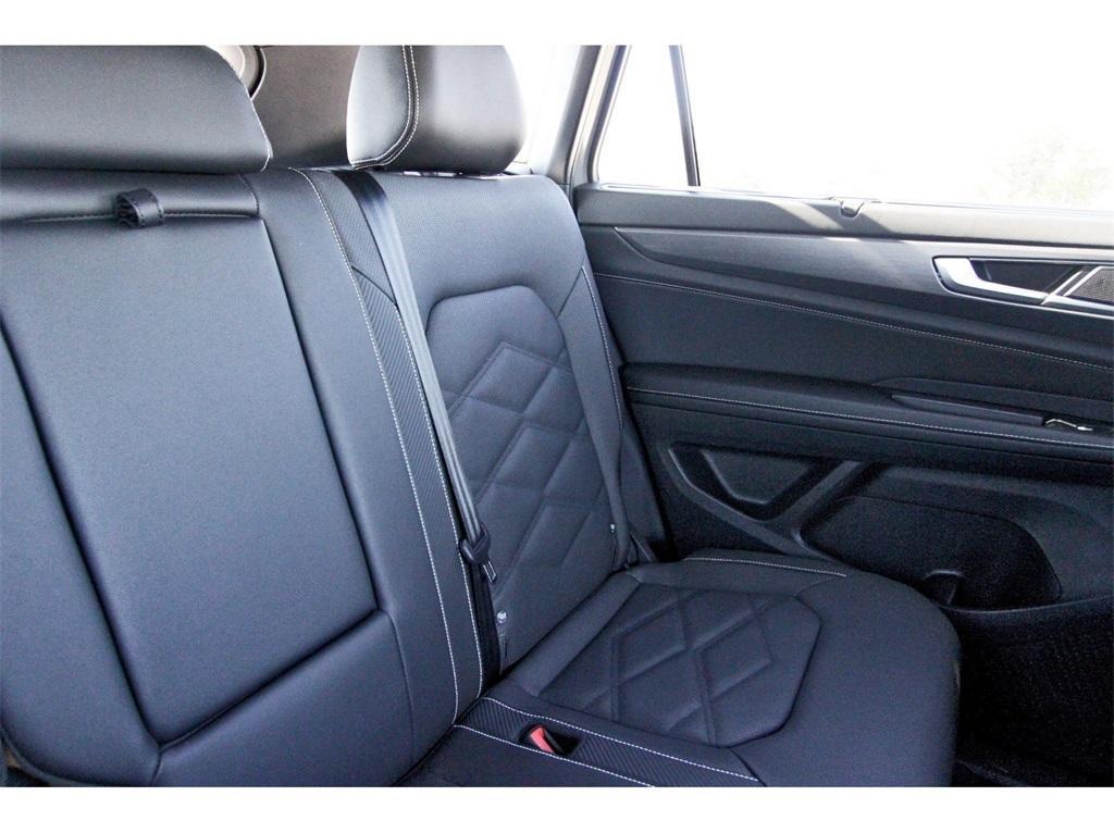 new 2026 Volkswagen Atlas Cross Sport car, priced at $44,475