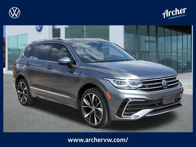 used 2022 Volkswagen Tiguan car, priced at $22,096