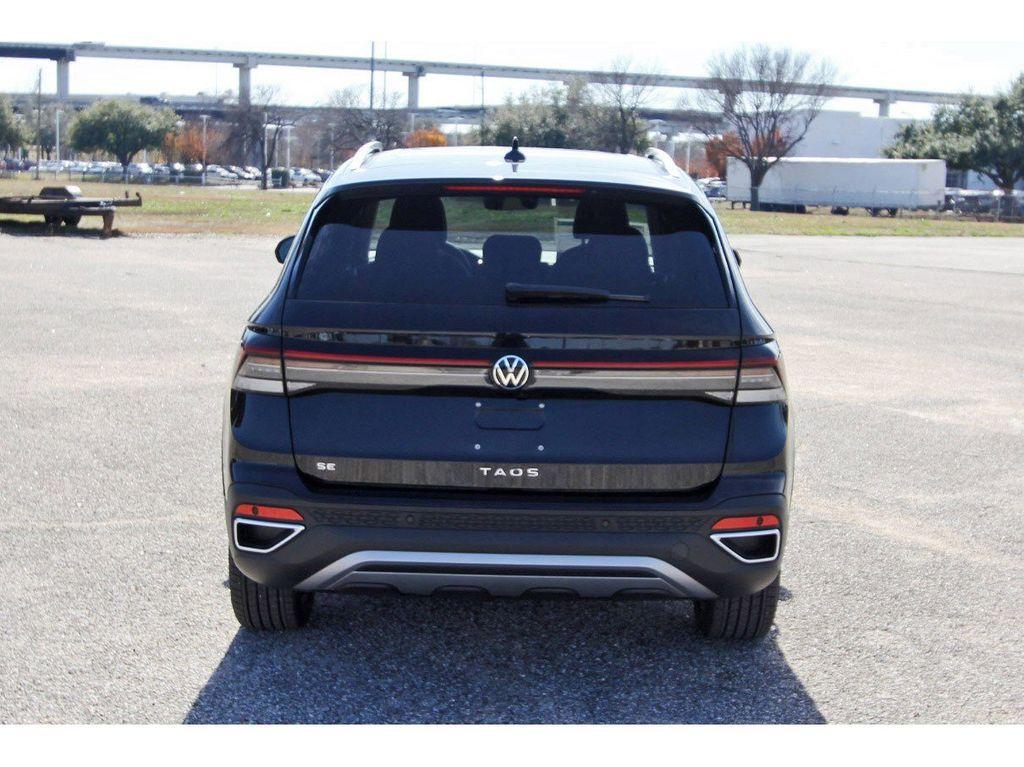 new 2026 Volkswagen Taos car, priced at $31,704
