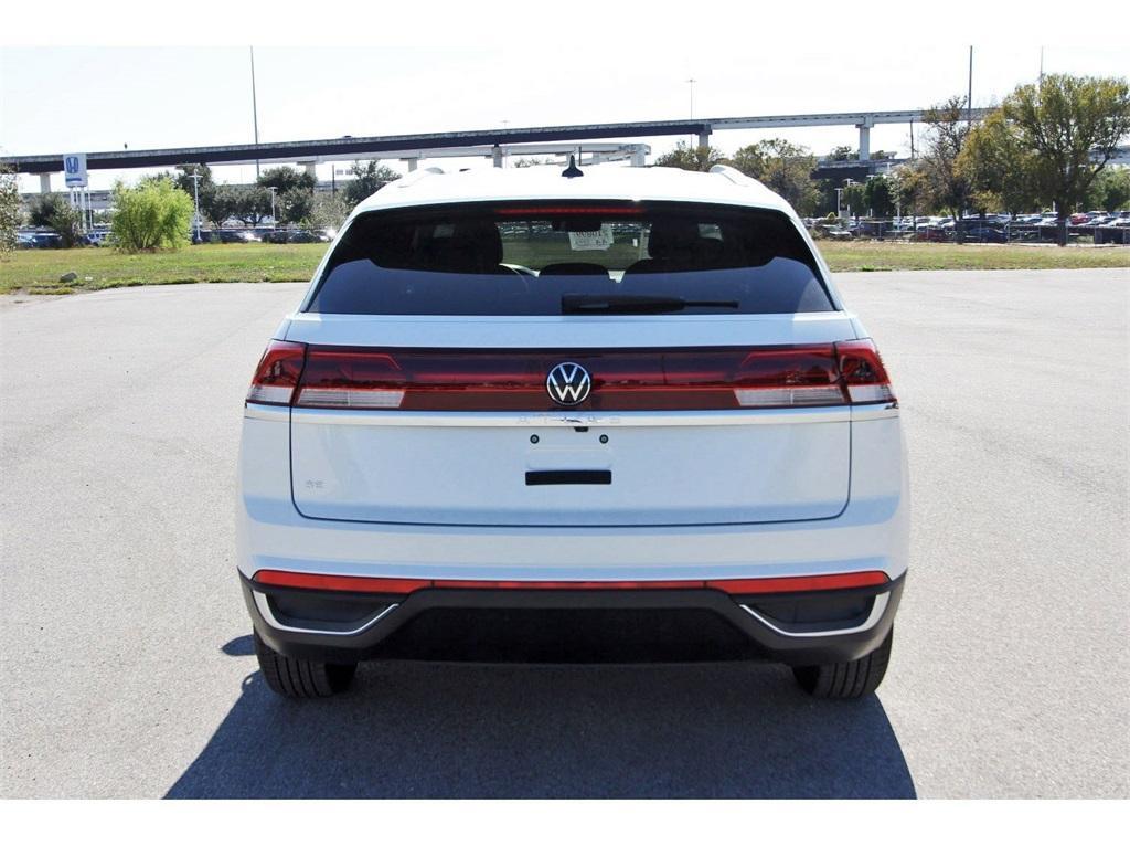 new 2026 Volkswagen Atlas Cross Sport car, priced at $39,867