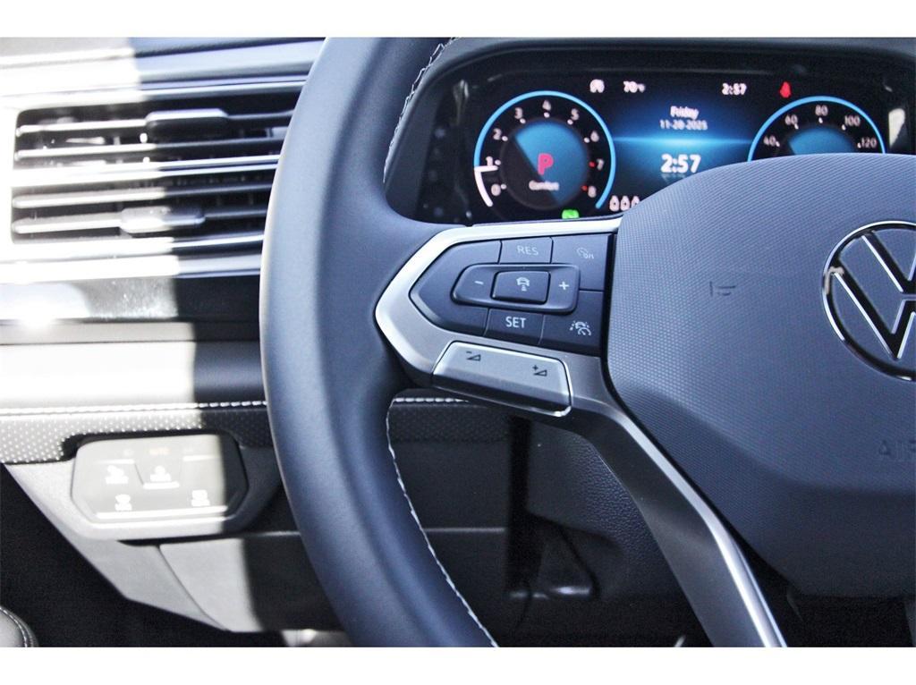 new 2026 Volkswagen Atlas Cross Sport car, priced at $39,867