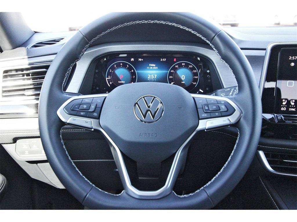 new 2026 Volkswagen Atlas Cross Sport car, priced at $39,867