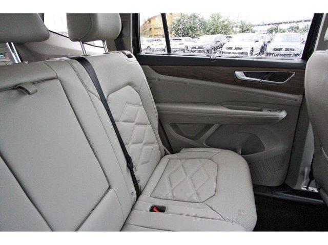 new 2024 Volkswagen Atlas car, priced at $41,841