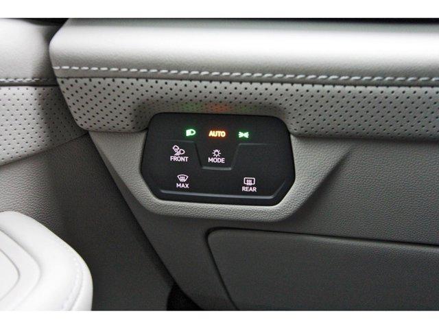 new 2024 Volkswagen Atlas car, priced at $41,841